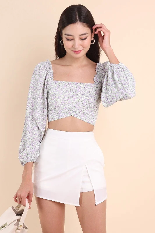 ROSETTE FLORAL SLEEVE TOP IN LAVENDER SAGE