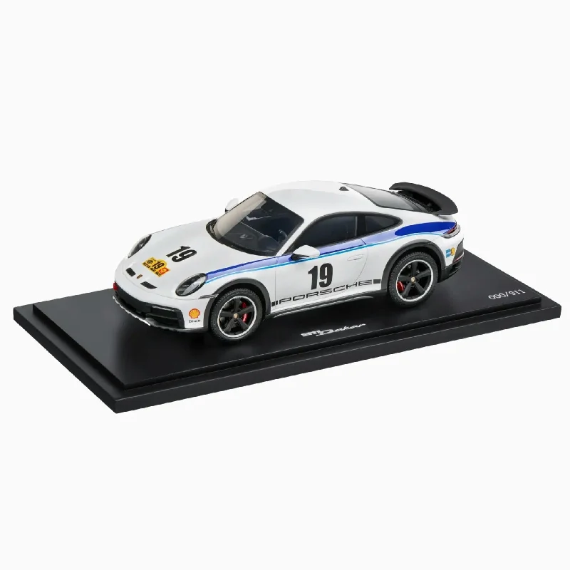 Porsche 911 Dakar (992) Rally 1974 Design 1:18 Scale Model Car